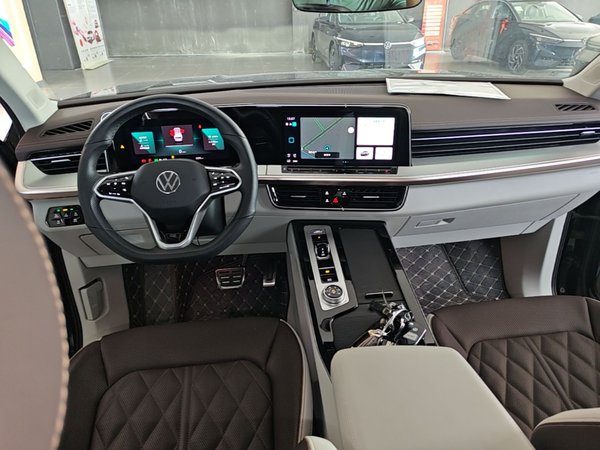 Volkswagen Tavendor 2023, 1400 км, за 29313 USD - фото 13