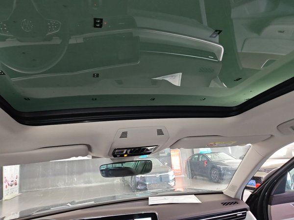 Volkswagen Tavendor 2023, 1400 км, за 29313 USD - фото 21