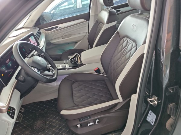 Volkswagen Tavendor 2023, 1400 км, за 29313 USD - фото 18