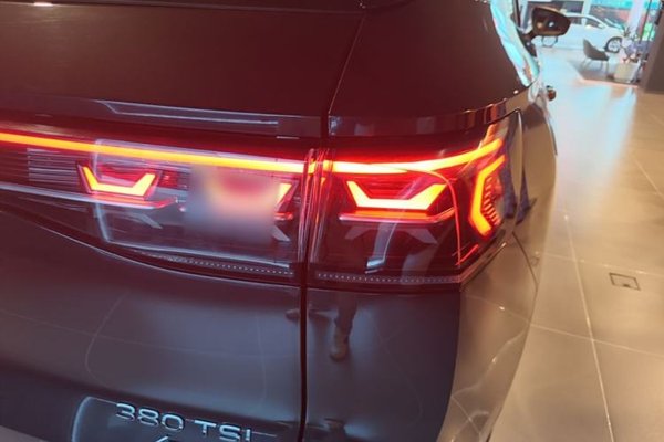 Volkswagen Tavendor 2023, 2400 км, за 29710 USD - фото 7