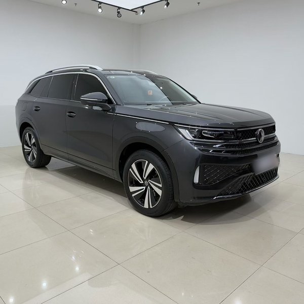 Volkswagen Tavendor 2024, 31600 км, за 31302 USD