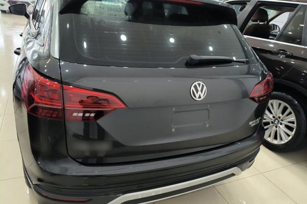 Volkswagen Tayron 2019, 135200 км, за 12895 USD