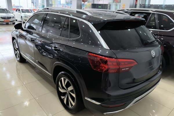 Volkswagen Tayron 2019, 135200 км, за 12895 USD