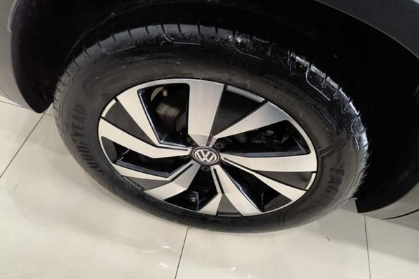 Volkswagen Tayron 2019, 135200 км, за 12895 USD - фото 11