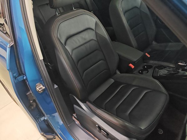 Volkswagen Tayron 2019, 102300 км, за 13141 USD - фото 23