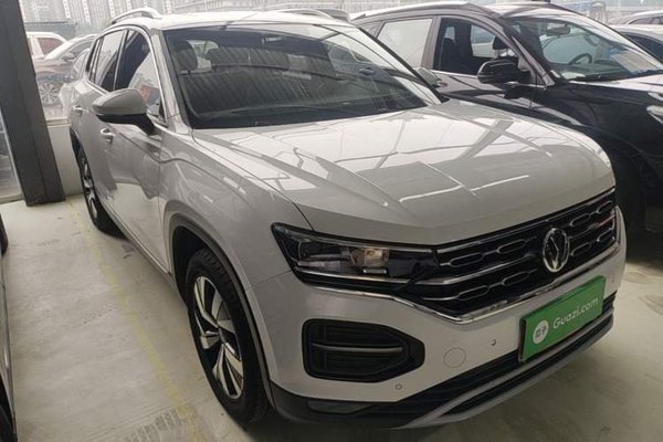 Volkswagen Tayron 2019, 62600 км, за 13027 USD