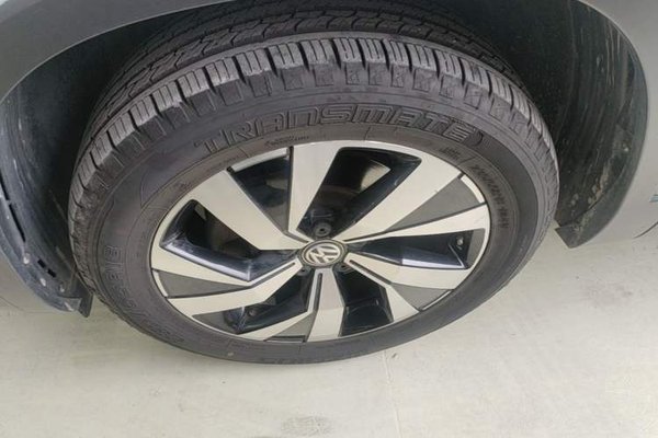 Volkswagen Tayron 2019, 62600 км, за 13027 USD - фото 10