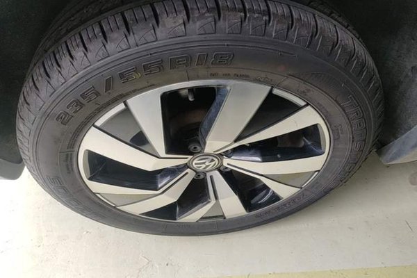 Volkswagen Tayron 2019, 62600 км, за 13027 USD - фото 11