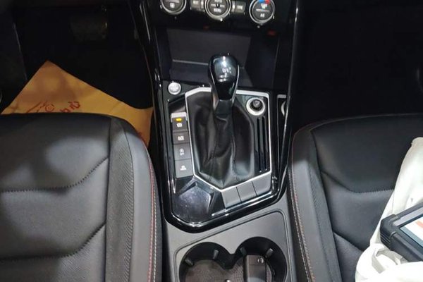 Volkswagen Tayron 2019, 68100 км, за 13689 USD - фото 16