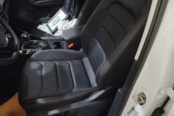 Volkswagen Tayron 2019, 68100 км, за 13689 USD - фото 17