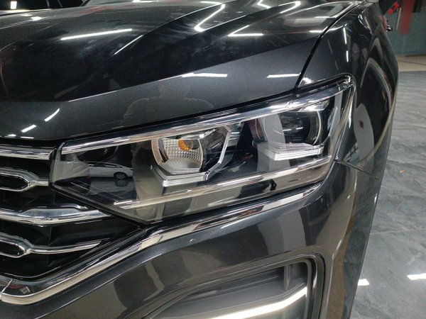 Volkswagen Tayron 2020 280TSI Two-Wheel Drive Luxury Connect Edition, 2020 года