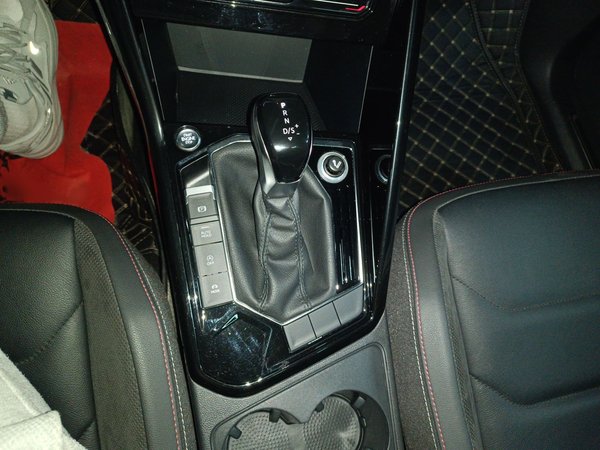 Volkswagen Tayron 2020, 43900 км, за 14670 USD - фото 15