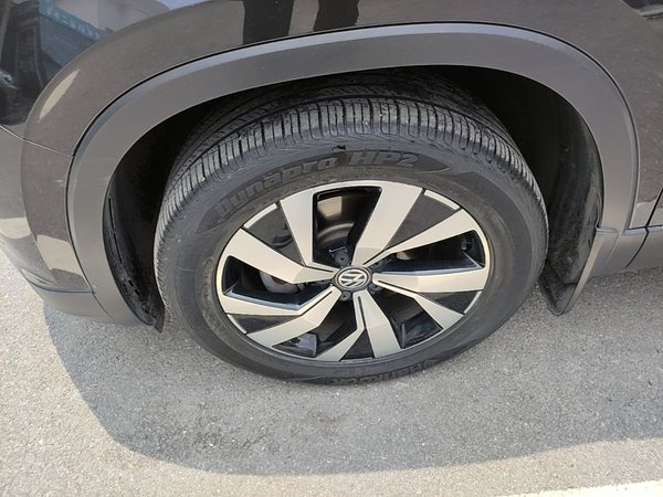 Volkswagen Tayron 2020, 55800 км, за 13966 USD - фото 8