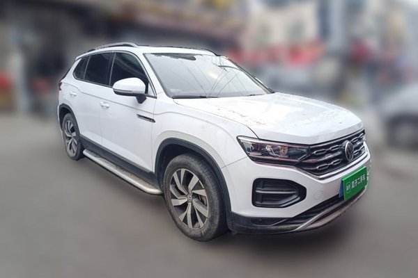 Volkswagen Tayron 2020, 26700 км, за 13222 USD
