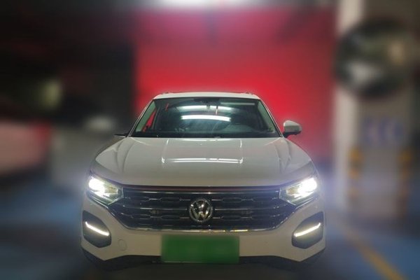Volkswagen Tayron 2020, 50100 км, за 13635 USD