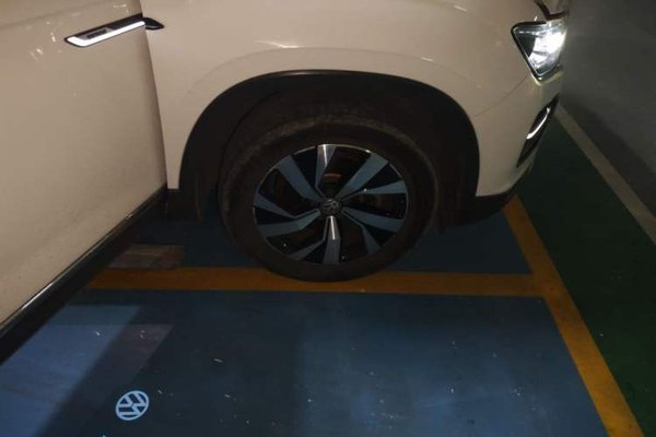 Volkswagen Tayron 2020, 50100 км, за 13635 USD - фото 8