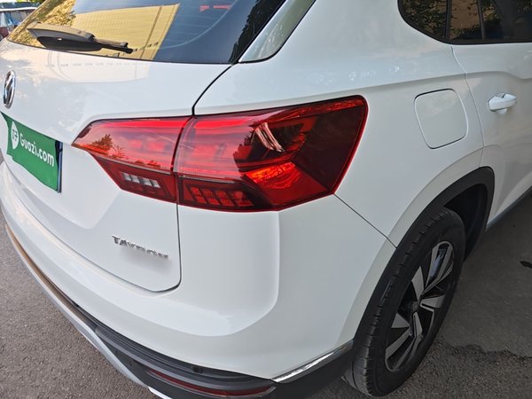 Volkswagen Tayron 2020, 61800 км, за 14256 USD