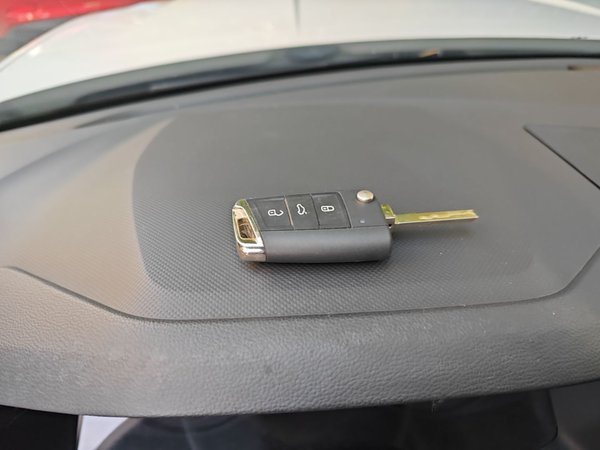 Volkswagen Tayron 2020, 61800 км, за 14256 USD - фото 9