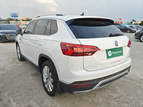 Volkswagen Tayron 2020, 69700 км, за 14953 USD