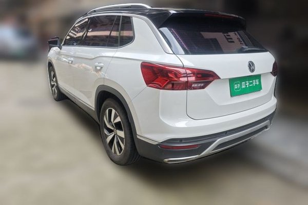 Volkswagen Tayron 2020, 85800 км, за 13174 USD