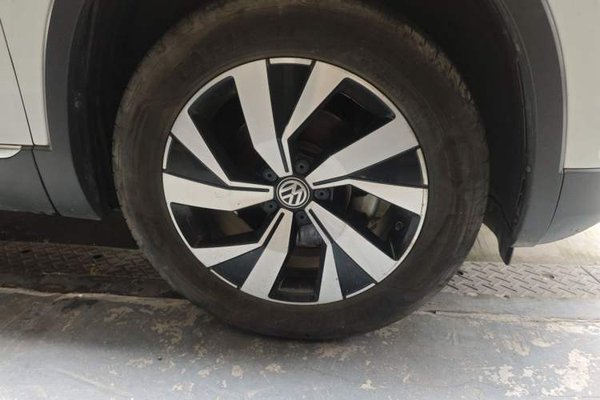 Volkswagen Tayron 2020, 85800 км, за 13174 USD - фото 13