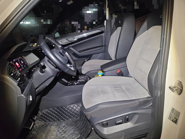 Volkswagen Tayron 2020, 99200 км, за 16576 USD - фото 14