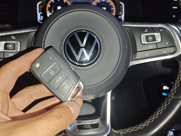 Volkswagen Tayron 2020, 99200 км, за 16576 USD - фото 9