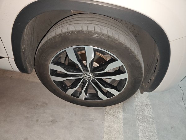 Volkswagen Tayron · 2020 год