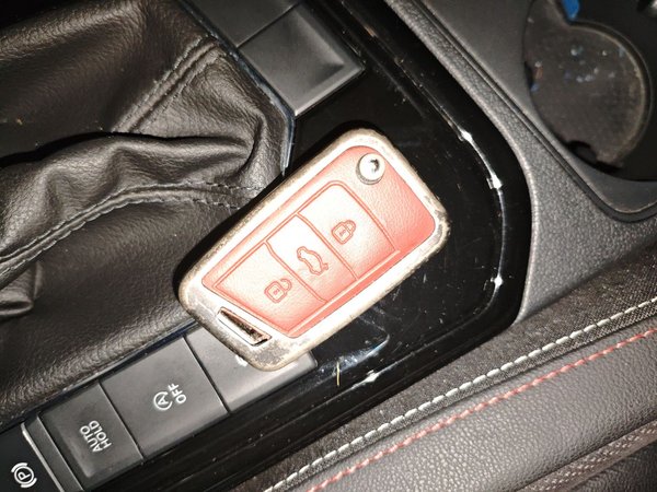 Volkswagen Tayron 2021, 48200 км, за 16986 USD - фото 17