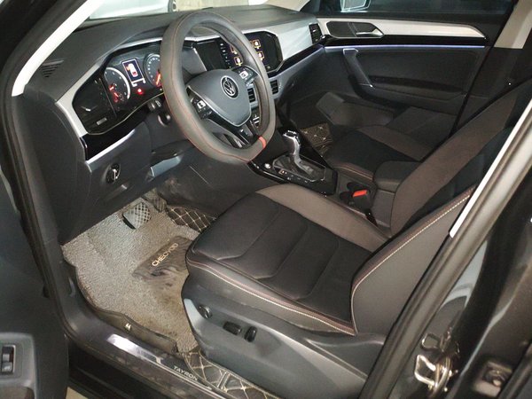 Volkswagen Tayron 2021, 48200 км, за 16986 USD - фото 14