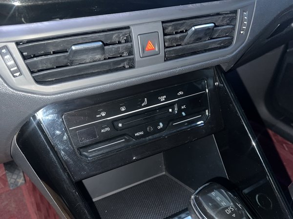 Volkswagen Tayron 2021, 100500 км, за 16811 USD - фото 9