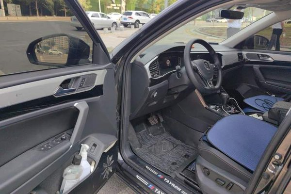 Volkswagen Tayron 2021, 62300 км, за 15737 USD - фото 13