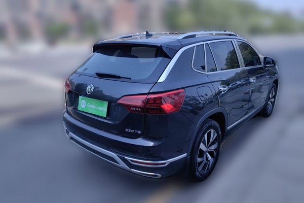 Volkswagen Tayron 2021, 62300 км, за 15737 USD