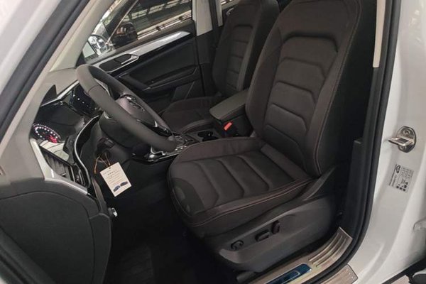 Volkswagen Tayron 2021, 45599 км, за 16499 USD - фото 17