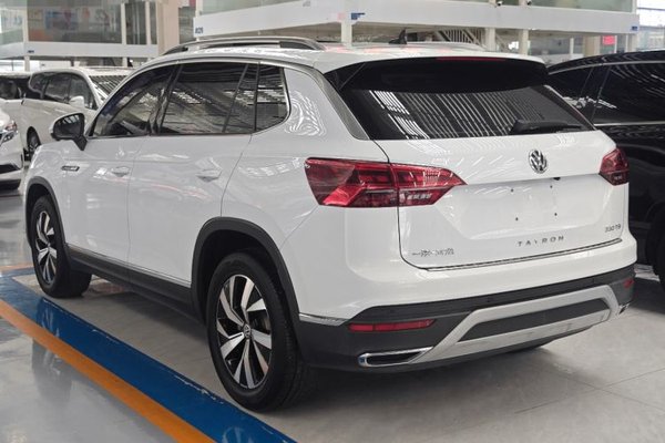 Volkswagen Tayron 2021, 45599 км, за 16499 USD