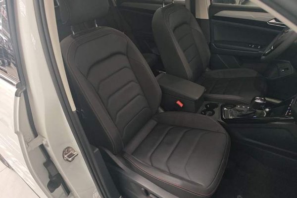Volkswagen Tayron 2021, 45599 км, за 16499 USD - фото 19