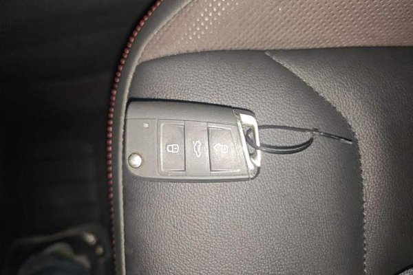 Volkswagen Tayron 2021, 45599 км, за 16499 USD - фото 23