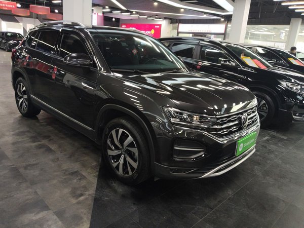 Volkswagen Tayron 2022, 49700 км, за 18094 USD