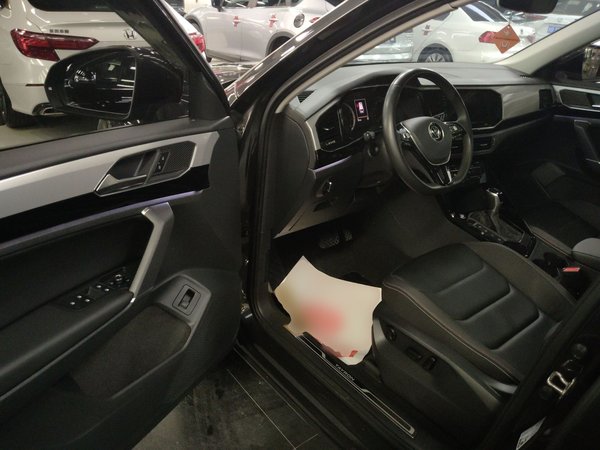 Volkswagen Tayron 2022, 49700 км, за 18094 USD - фото 21