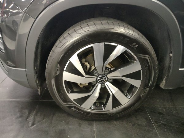 Volkswagen Tayron 2022, 49700 км, за 18094 USD - фото 9