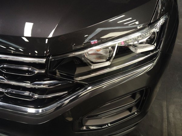 Volkswagen Tayron 2022 280TSI Two-Wheel Drive Luxury Smart Connectivity Version, 2022 года