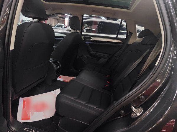 Volkswagen Tayron 2022, 49800 км, за 18551 USD - фото 20