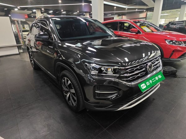 Volkswagen Tayron 2022 280TSI Two-Wheel Drive Luxury Smart Connectivity Version, 2022 года