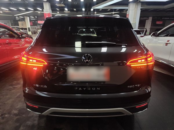 Volkswagen Tayron 2022, 49800 км, за 18551 USD