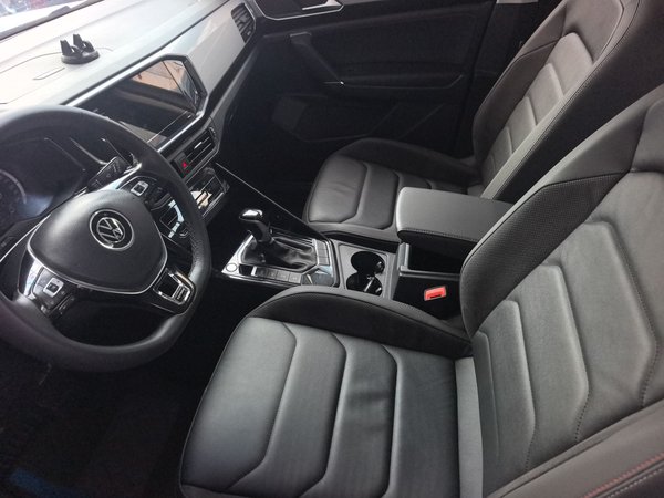 Volkswagen Tayron 2022, 60900 км, за 18060 USD - фото 12