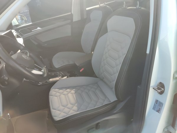 Volkswagen Tayron 2023, 106600 км, за 18002 USD - фото 16