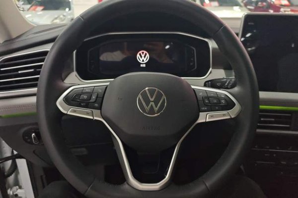 Volkswagen Tayron 2023, 12400 км, за 21503 USD - фото 7