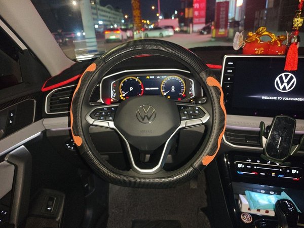 Volkswagen Tayron 2023, 12800 км, за 17881 USD - фото 11