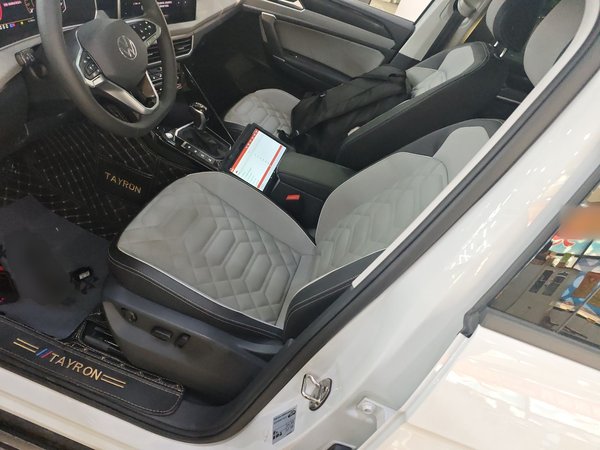 Volkswagen Tayron 2023, 47700 км, за 20471 USD - фото 16