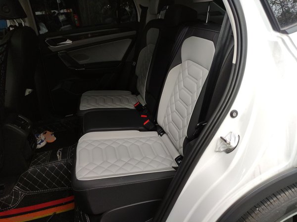 Volkswagen Tayron 2023, 9200 км, за 22504 USD - фото 18